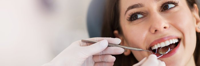 Präziser Zahnersatz für ein natürliches, strahlendes Lächeln - Hochwertiger Zahnersatz von den Zahnärzten am Sterntor