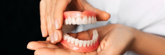 Präziser Zahnersatz für ein strahlendes Lächeln - Hochwertige Restaurationen von den Zahnärzten am Sterntor